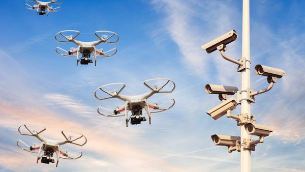 drone-cameras-watching-istock-499398342-crop-600×338